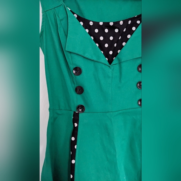 Dress - Picture 3 of 3